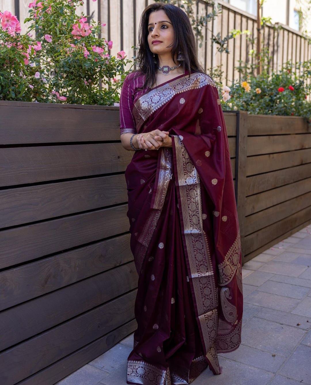 Paradisiacal Maroon Color Banarasi Soft Silk Saree With Blouse Piece