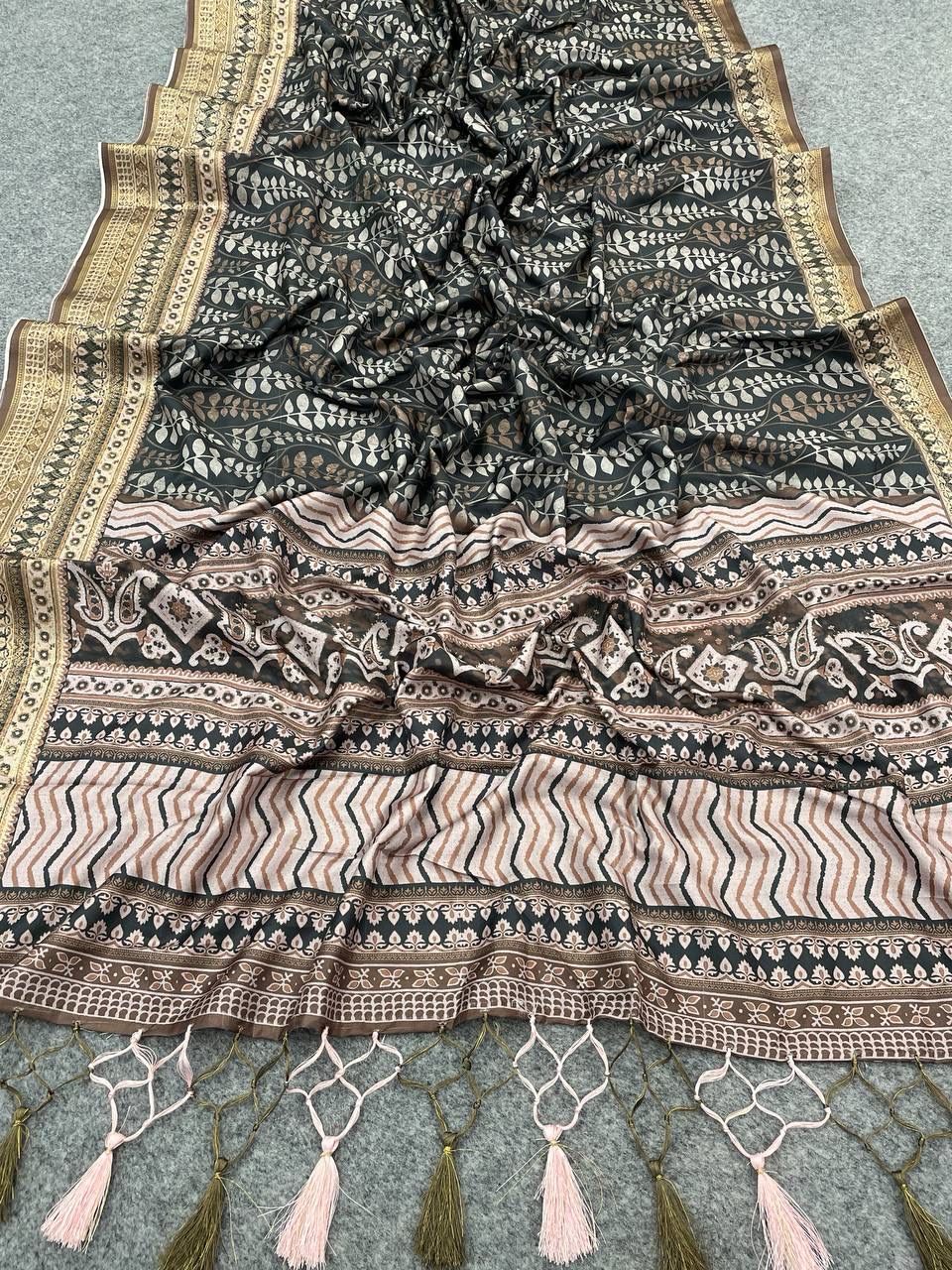black dola saree