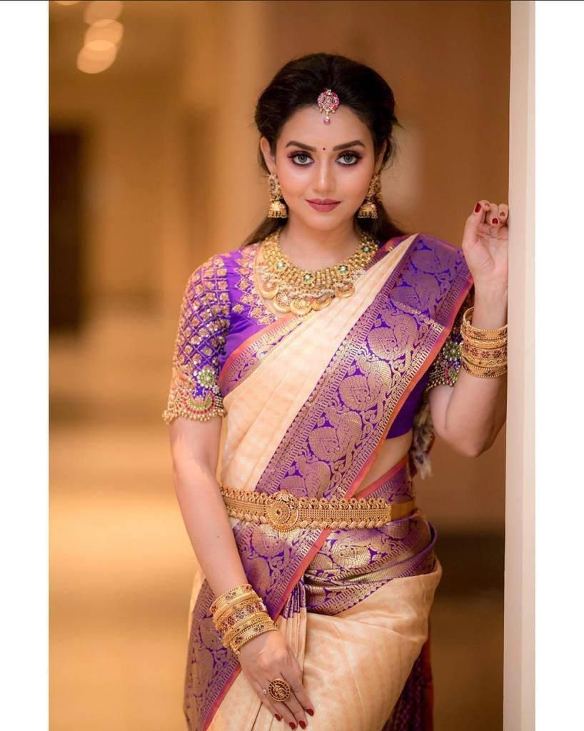 blouse for peach color saree